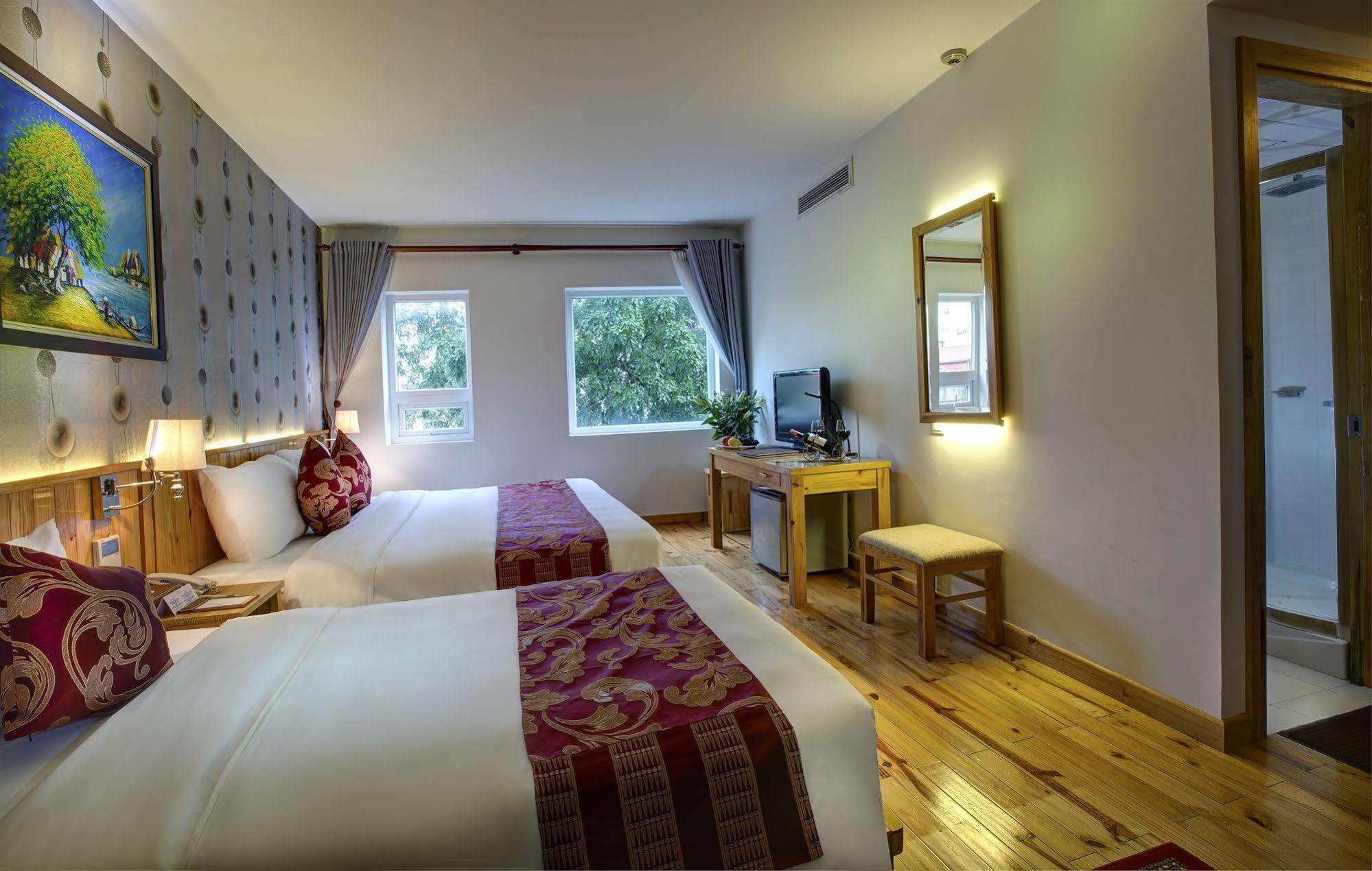 Viet View Hotel & Spa Ханой Екстериор снимка